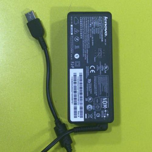 ADAPTER LENOVO USB 20V - 3.25A